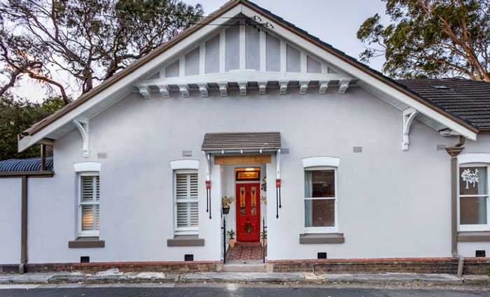 Olli Ella's Chloe Brookman's stylish refurb to Balmain Federation