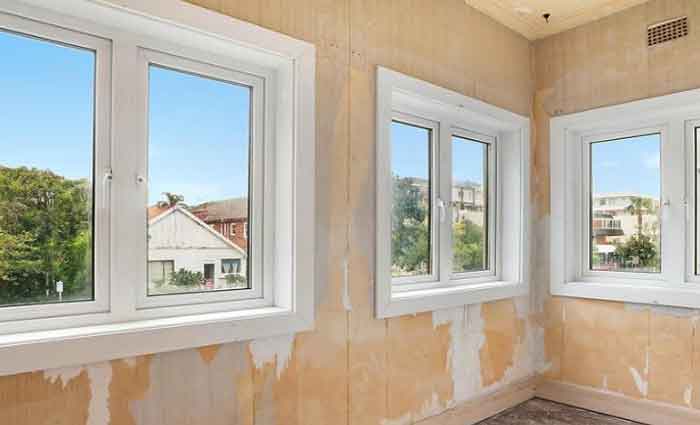 Bondi Beach's $961,000 one bedder doer-upper