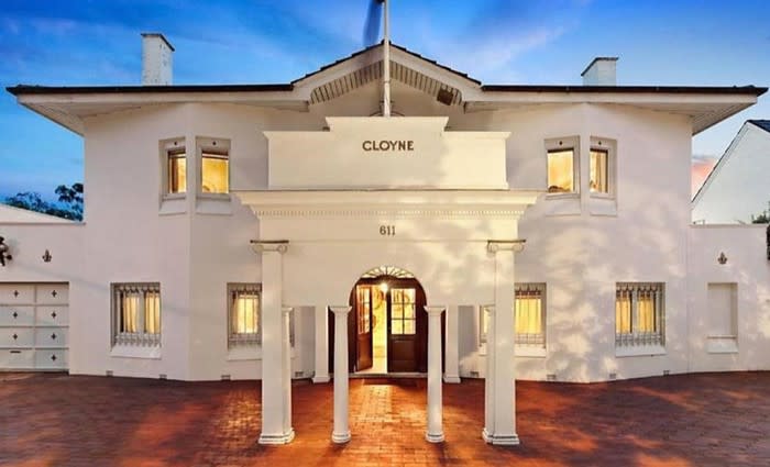 1920s Toorak trophy Cloyne sold