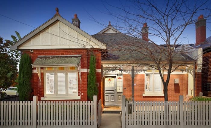 Brigitte Duclos sells in Middle Park