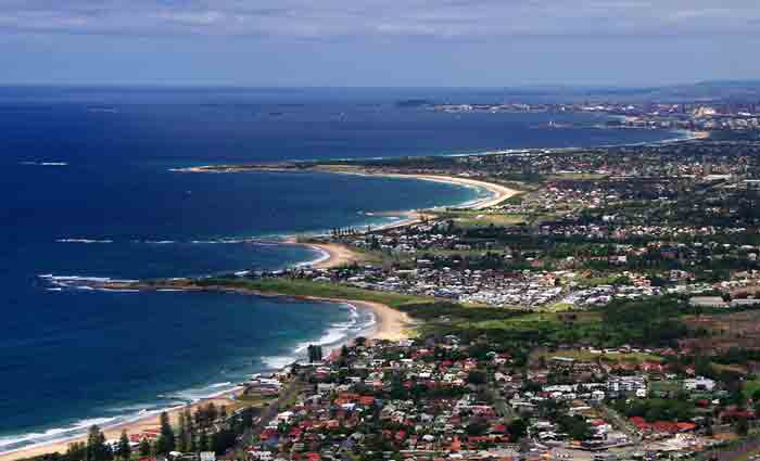Illawarra retains title as top performing regional area