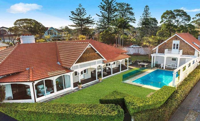 Anthony Medich lists Woolwich trophy