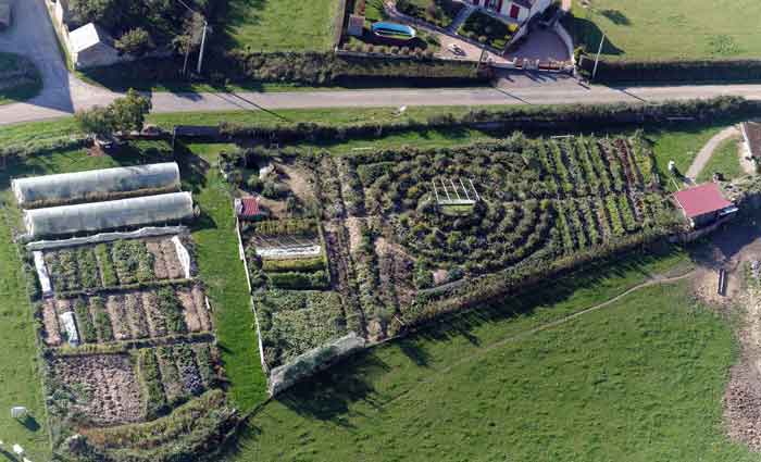 A revolution disguised as organic gardening: in memory of Bill Mollison