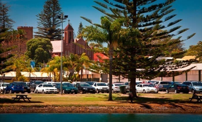 Woolworths wants Port Macquarie crown land car park