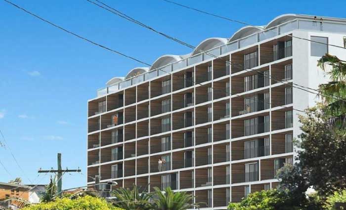 Fund manager Angus Geddes buys Tamarama apartment