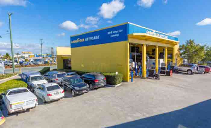 Warehouse in Brisbane's Cooper Plains fetched $1 million plus at R&H auction
