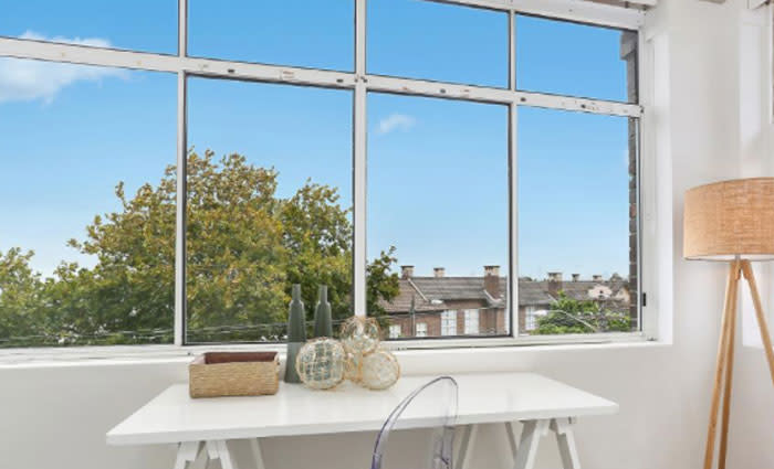 Retired Wallaby Phil Waugh sells Waverley unit