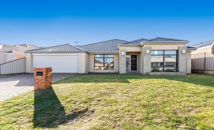 Byford mortgagee home sold for $100,000 loss