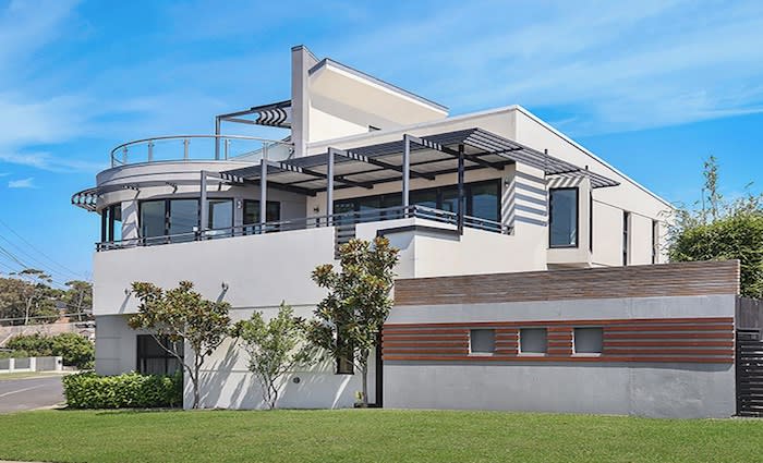 MKR's Pete Evans withdraws his Malabar from weekend auction