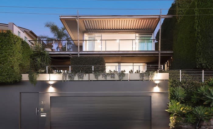 McGrath chief executive Geoff Lucas lists in Cremorne after buying half a Palladian villa in Bellevue Hill