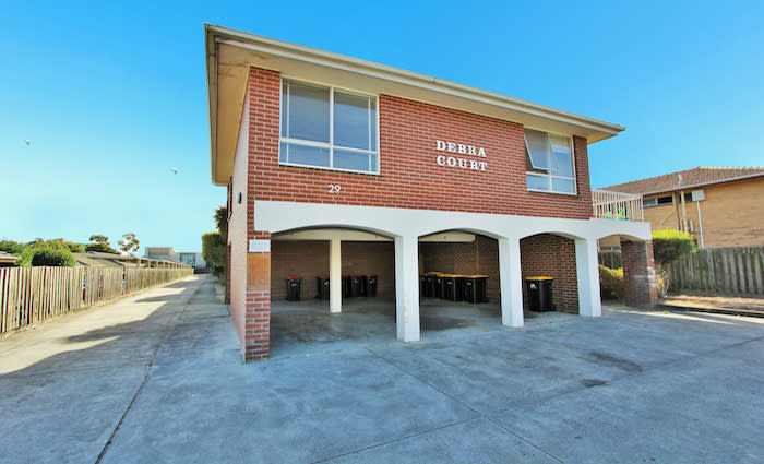 Post-auction offers secure 16 in-one-line apartments for $3.62 million