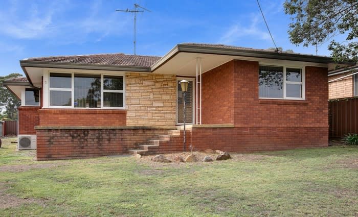 Leumeah mortgagee offering sold for $15,000 under asking price