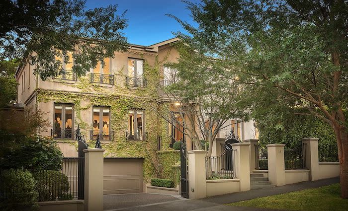 Boost Juice founders Janine and Jeff Allis list Malvern home