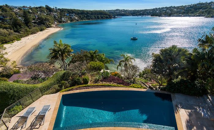 Richard Freudenstein former chief exec of Foxtel has sold his mansion in favor of Cardross