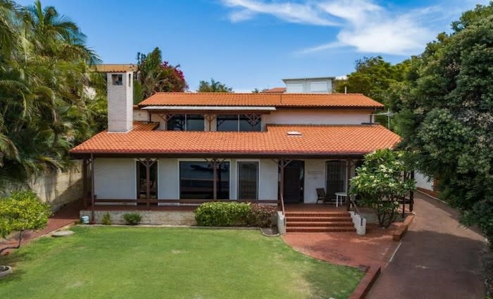 Multiplex heiress Denby Roberts lists Mosman Park super block