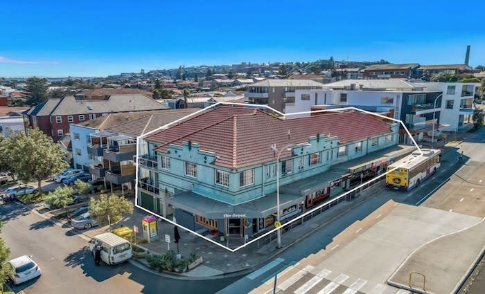 North Bondi mixed-use block sells for $25.4 million at auction
