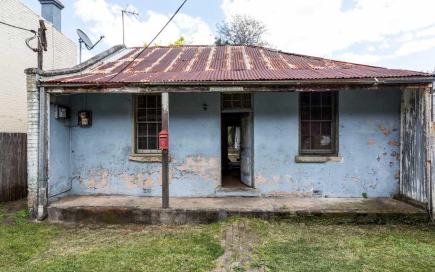 Crumbling Redfern shacks hit the market at $3 million