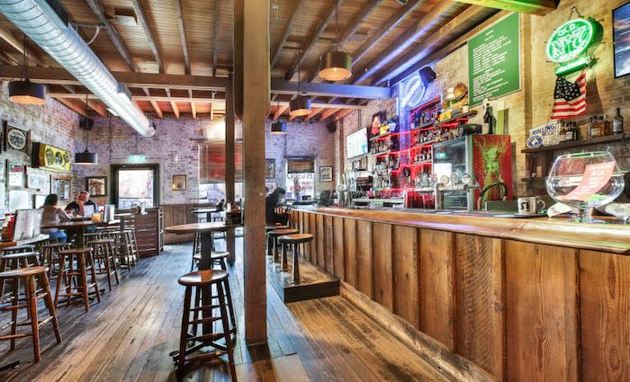 Darlinghurst building tenanted by Surly's sold