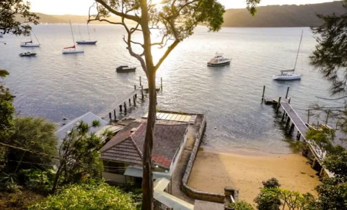 Anita Jacoby lists another Avalon Beach waterfront residence