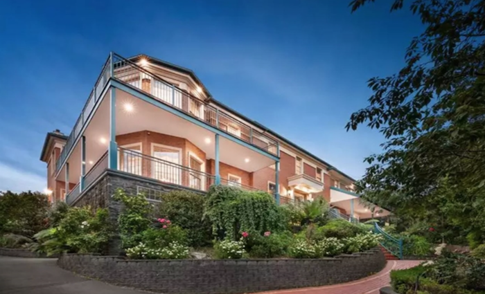 Ringwood mansion listed for sale