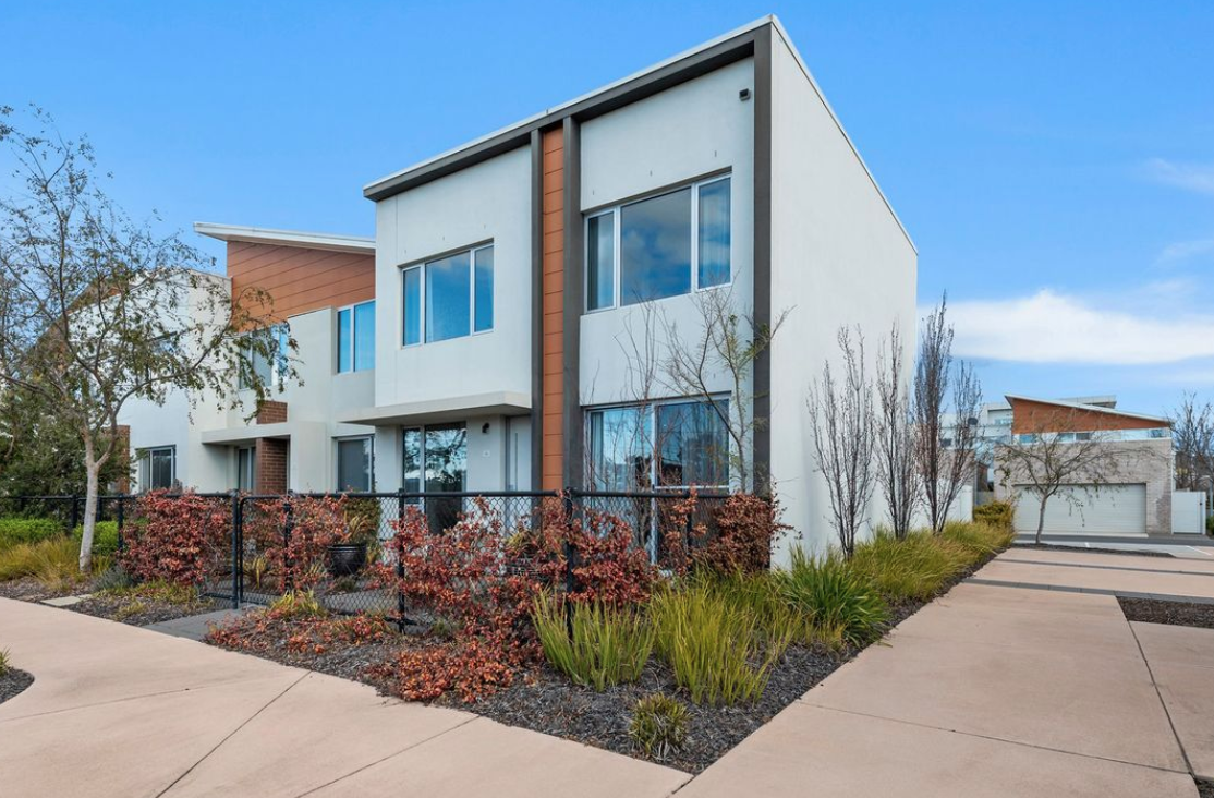 Two storey Bruce, ACT mortgagee unit under offer