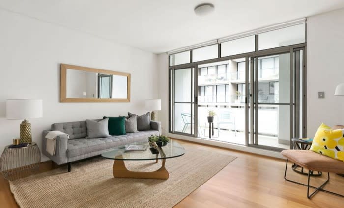 Loss in Surry Hills as property investor spends $1,002,000