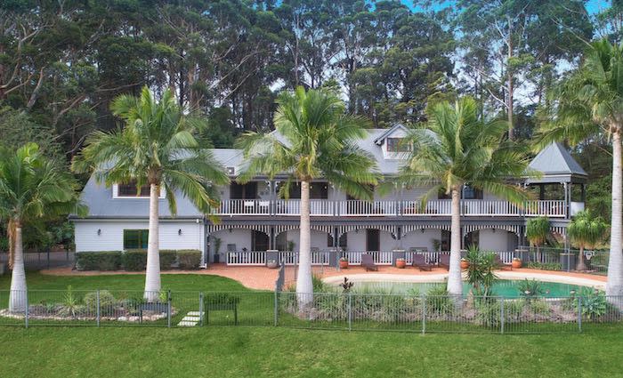 Thirroul estate listed by Three Waiters opera singer