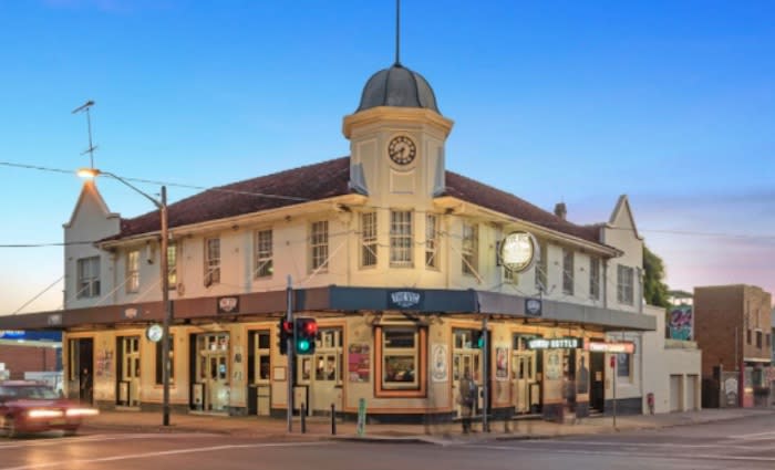 Justin Hemmes' Merivale buys Enmore's Vic on the Park hotel 