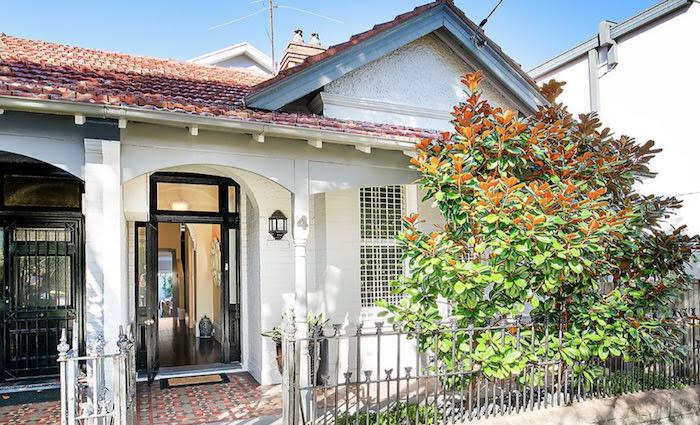 Nova's Wippa secures Queens Park sale