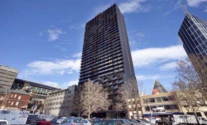 Melbourne apartment listed for $5,000 less than 2008 sale price