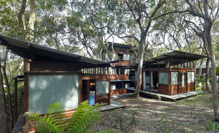 Bespoke Angophora House, Avalon, designed by Richard Leplastrier fetches $1.6 million