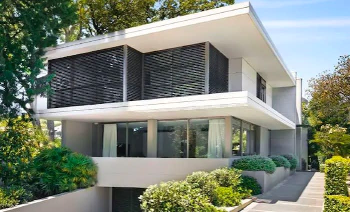 Queen of Collagen supplements Anna Lahey buys in Bellevue Hill 