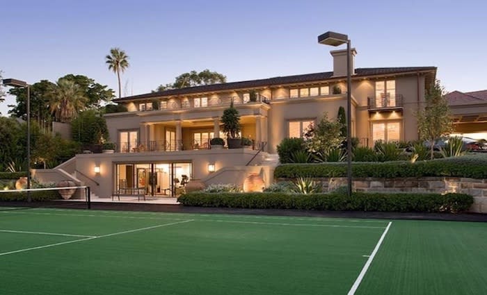 Max Brenner chocolate boss sells to Chinese buyers in Bellevue Hill