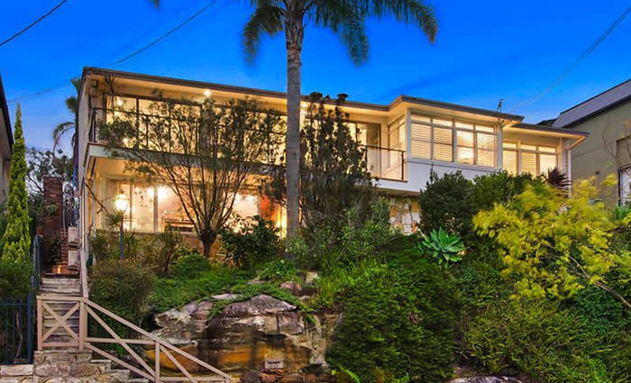 Split Enz Castle Cove offering with recording studio