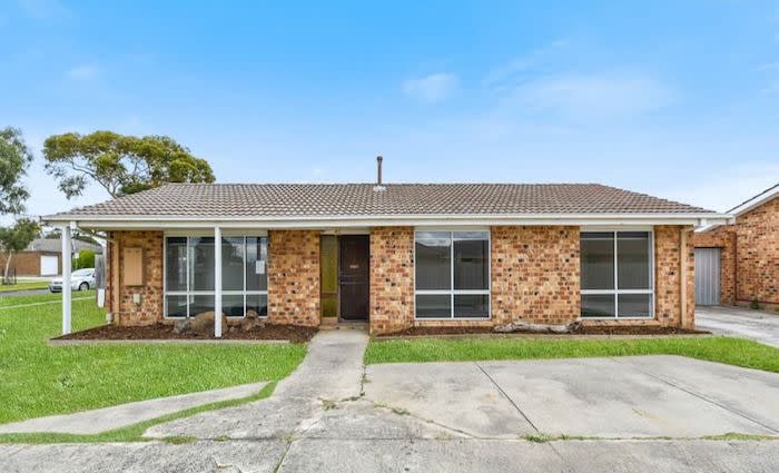 Cranbourne, Victoria mortgagee unit sold for $321,000