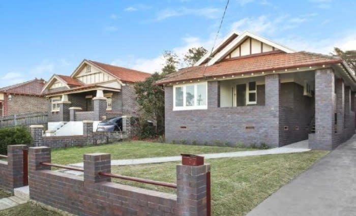 Robbie Farah offering renovated Concord West property