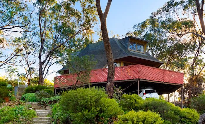 Eden Hills trophy home conceptualised by futurist Richard Buckmeister Fuller listed