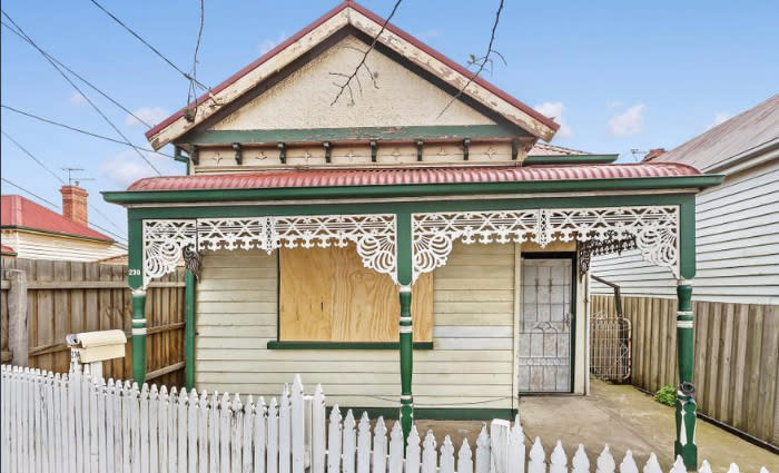Footscray cottage sold at $647,000 by mortgagee