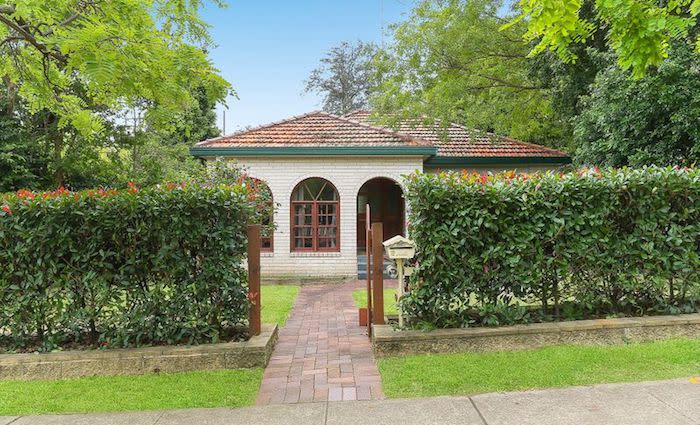 Parramatta Eel Mitchell Moses buys Gladesville house