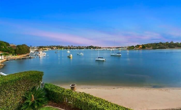 Blue Wiggle Anthony Field swings across to Gladesville from Drummoyne