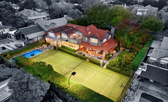 $9 million Glen Iris record setting trophy home resold at $8.05 million