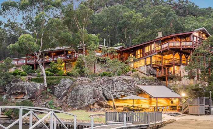 Rene Rivkin's former Hawkesbury River log cabin with $5 million expecations 