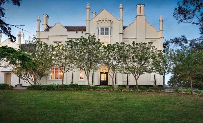 Banyule homestead, Heidelberg gets $5.5 million asking price