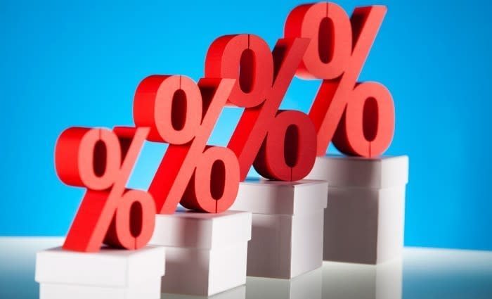 Business leaders nervous about consumers spending less and regulation