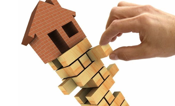 Is Australia’s economy “built on shaky foundations” that are “about to collapse”? Shane Oliver