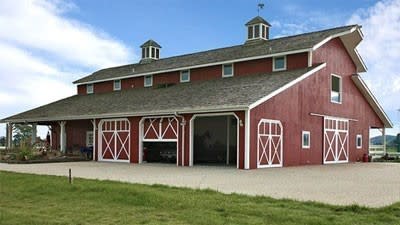 Midwest American-style barn on the market in Garfield, Victoria