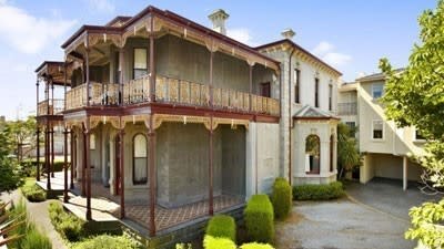 Melbourne first-home buyer weak, affordability key in Sydney as auction tipping competition properties struggle to get across the line