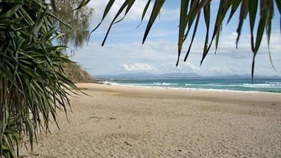 Wategos Beach listing to test Byron Bay price rebound