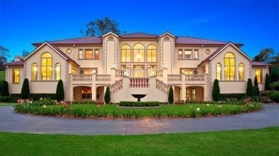 Chateau Grande offers prestige living in Blue Mountains