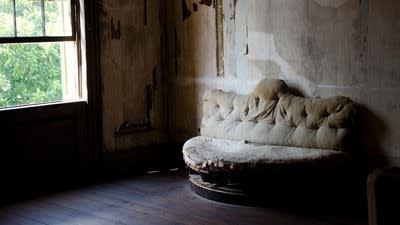 Furniture retailers need a revamp to keep up with changing housing decor tastes